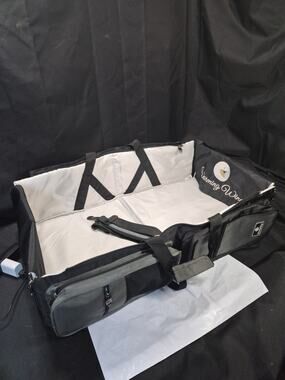 Warming Wings baby PLAY & CHANGING TABLE With Storage Portable Open but unused.
